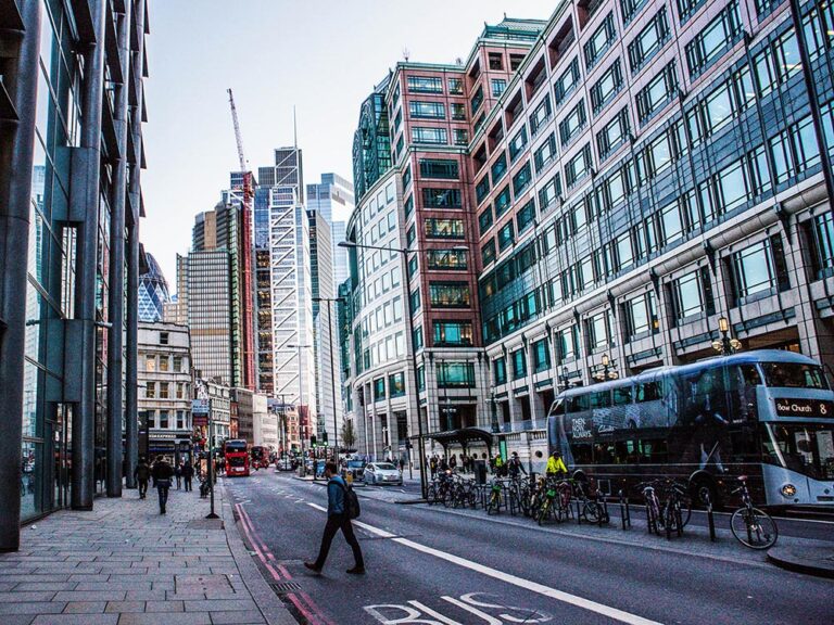 liverpool-street-London-AS Streetview of Liverpool street in London. Photography by Ana Šesto